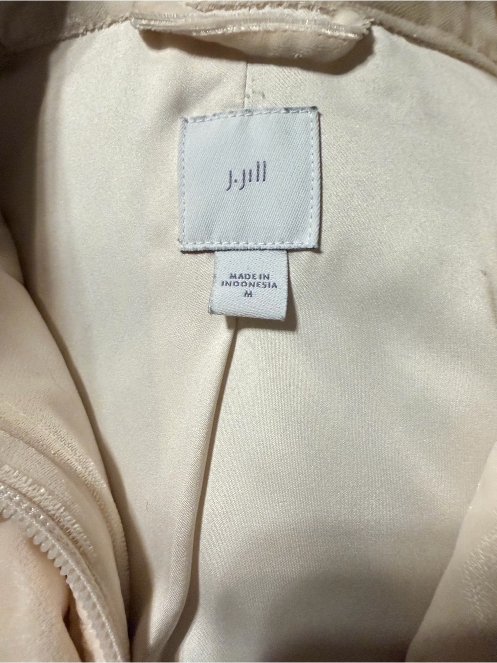 J. Jill Soft Cream Quilted Vest - Picture 2 of 5